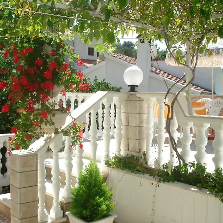21 Kosinac Paradise Apartment
