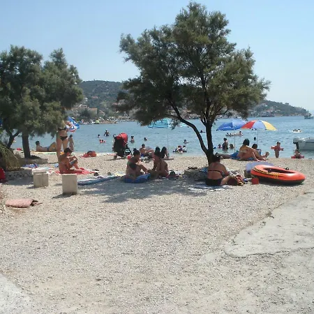 21 Kosinac Paradise * Vinišće